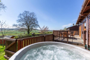 Douglas Fir Lodge with Hot tub